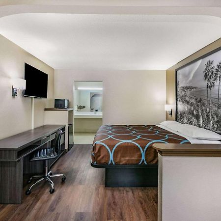 במוטל Super 8 By Wyndham מוס פוינט מראה חיצוני תמונה